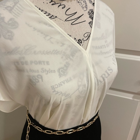 Ralph Lauren Women's Cream soft blouse - Picture 2 of 10